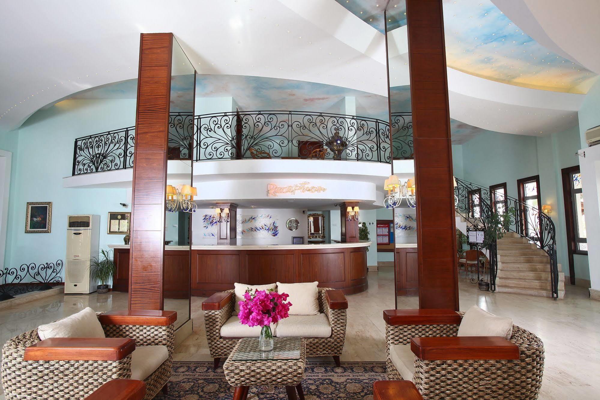 Cactus Mirage Family Club Hotel Yalikavak Bagian luar foto