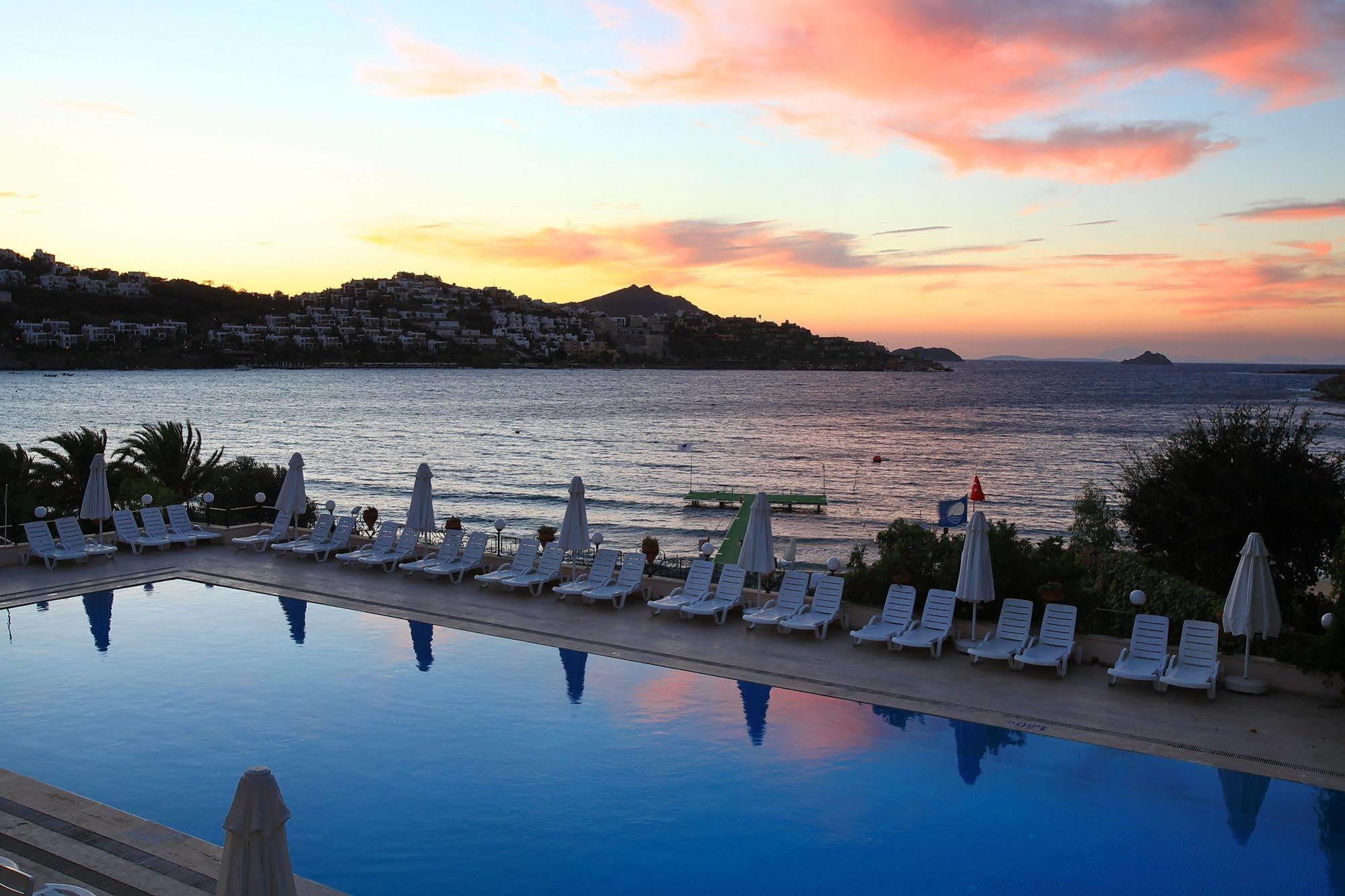 Cactus Mirage Family Club Hotel Yalikavak Bagian luar foto