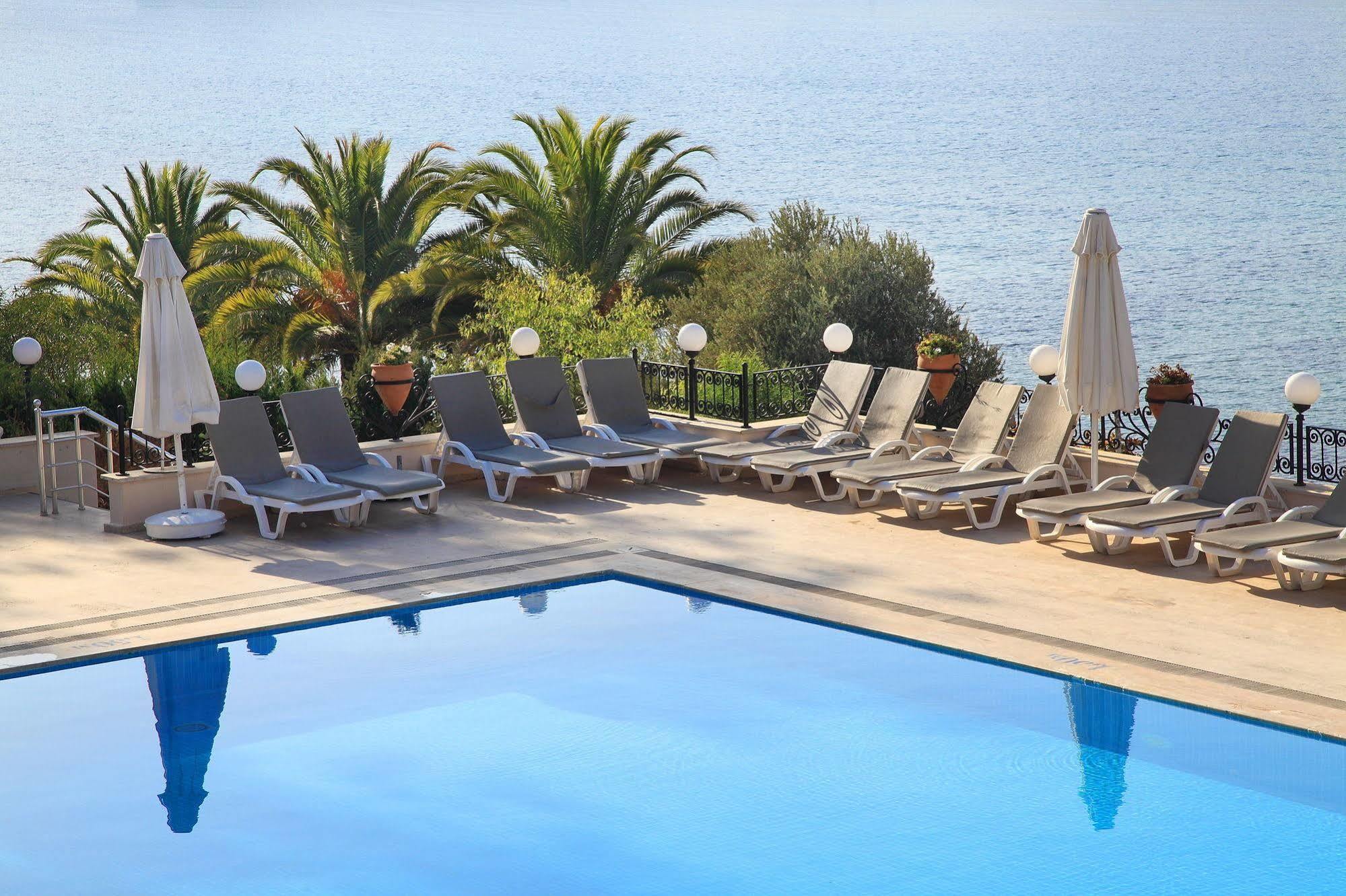 Cactus Mirage Family Club Hotel Yalikavak Bagian luar foto